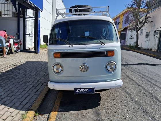 VOLKSWAGEN KOMBI 1.6 STD 8V GASOLINA 3P MANUAL
